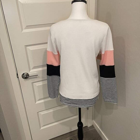 Boutique Color Block Top in Pink, Black, and White - Size Medium EUC (071) - Picture 3 of 6